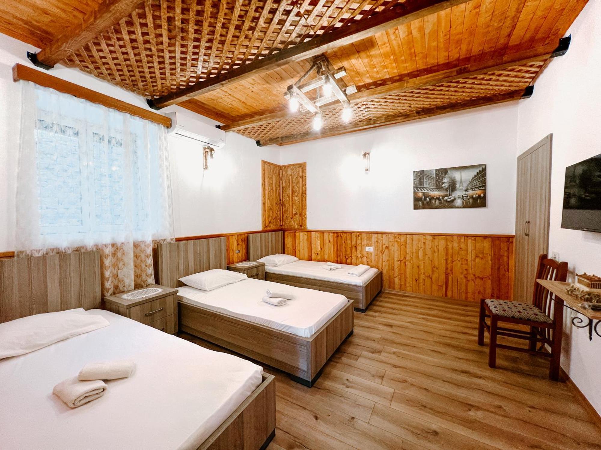 Appartement Daors House à Gjirokastër Extérieur photo